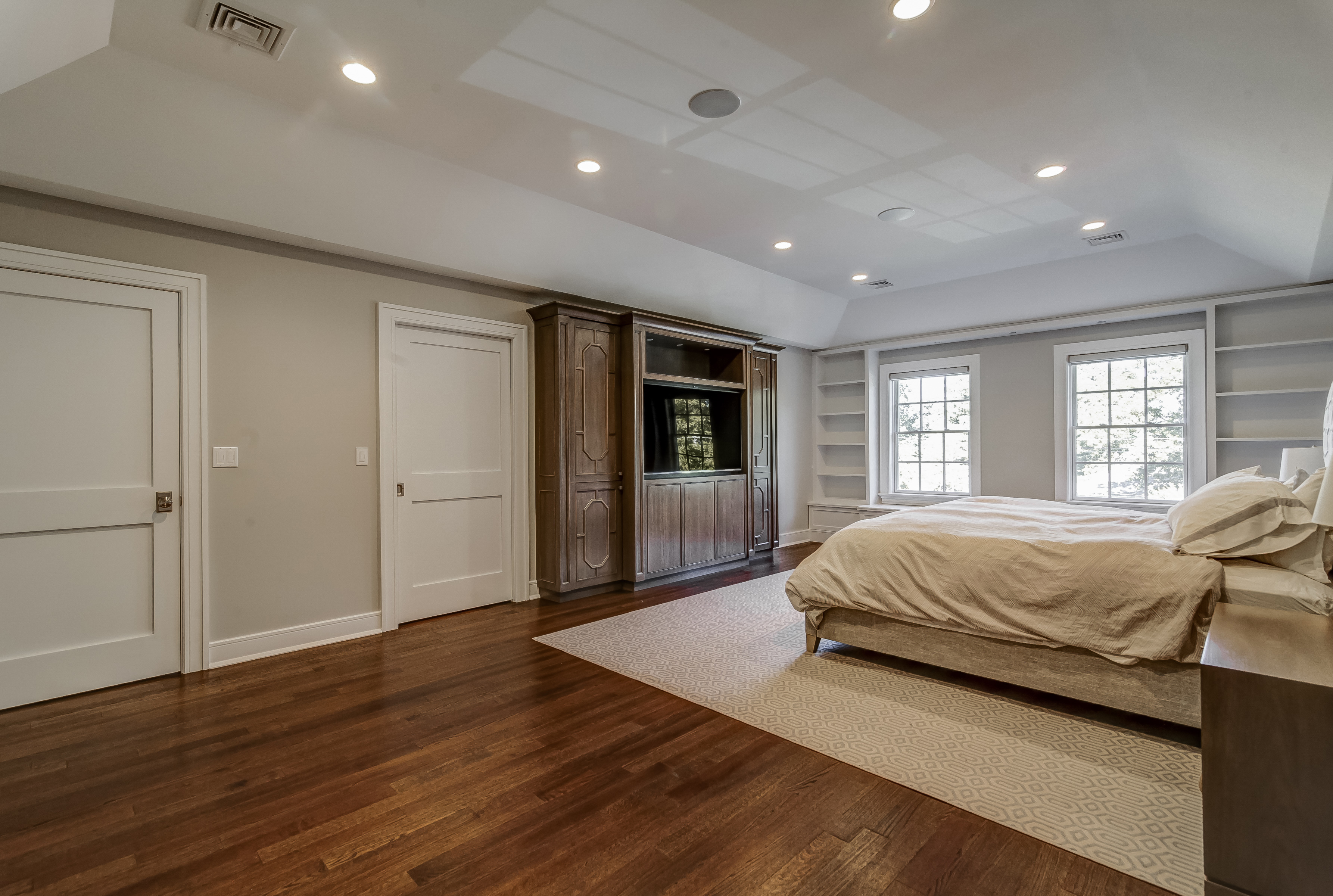 17 – Luxurious Master Bedroom – 20 Troy Drive, Example of Most Recent Project from Builder