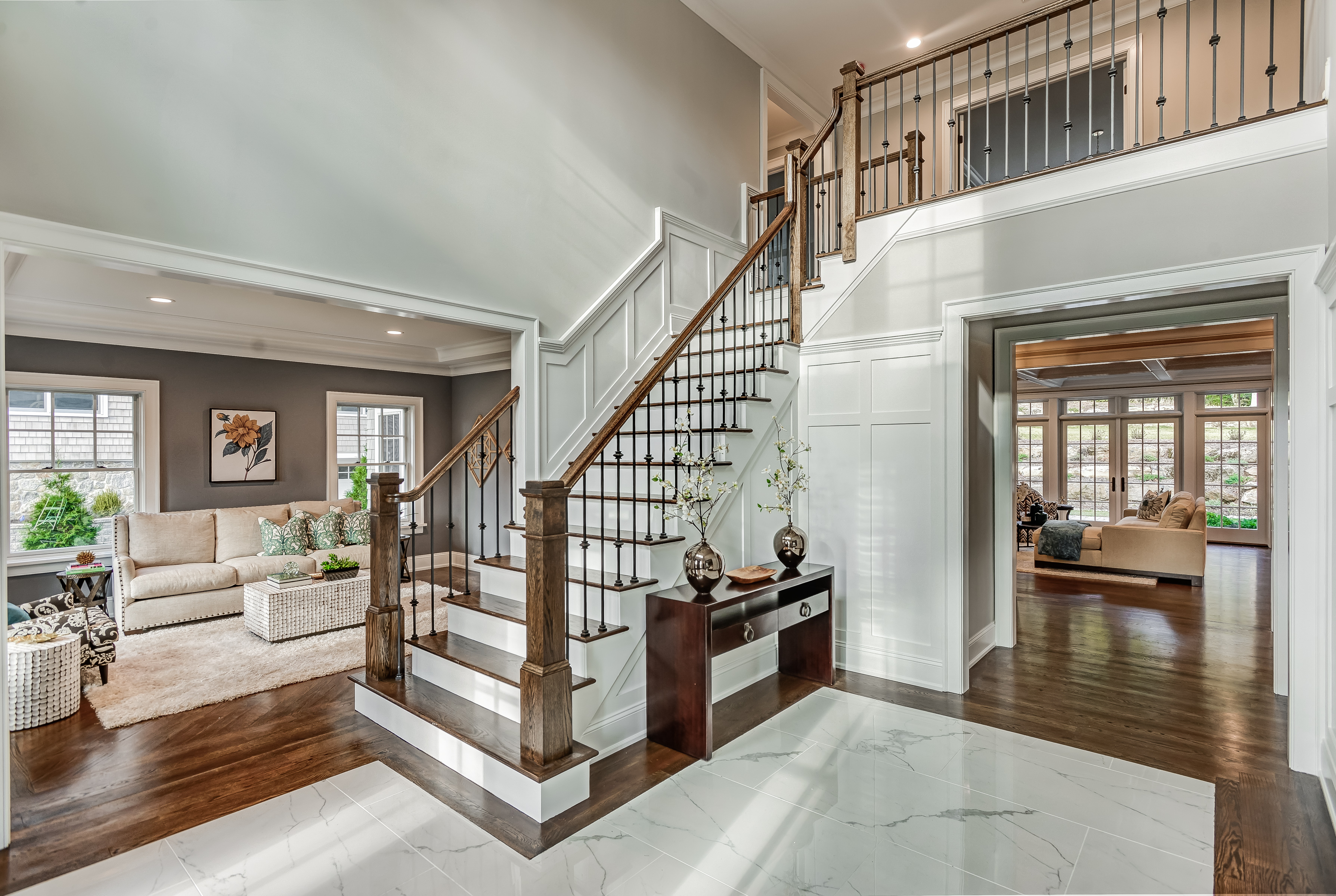 3 – 104 Farley Road – Two-Story Grand Entrance Hall