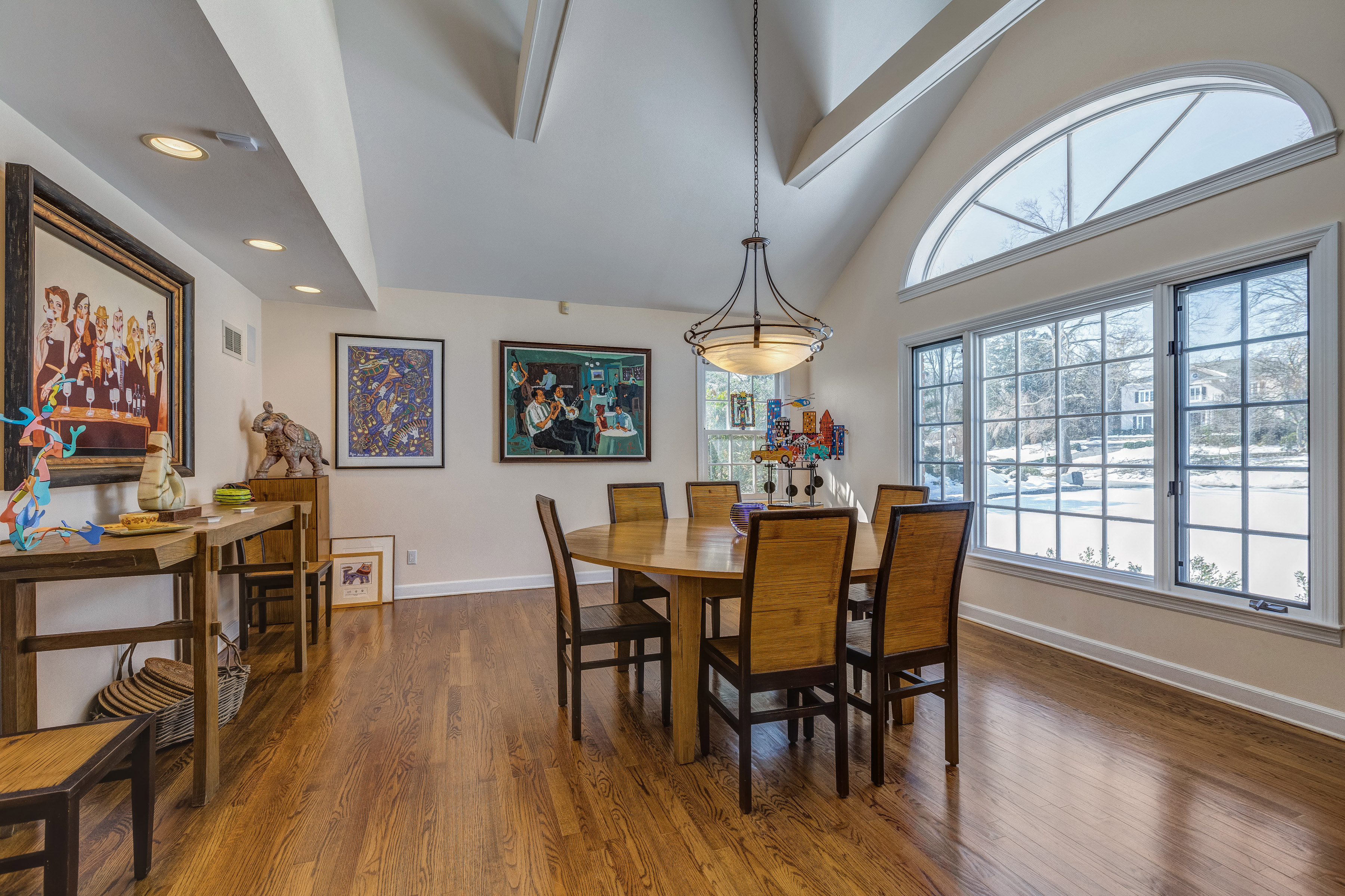 9 – 44 Slope Drive – Dining Room