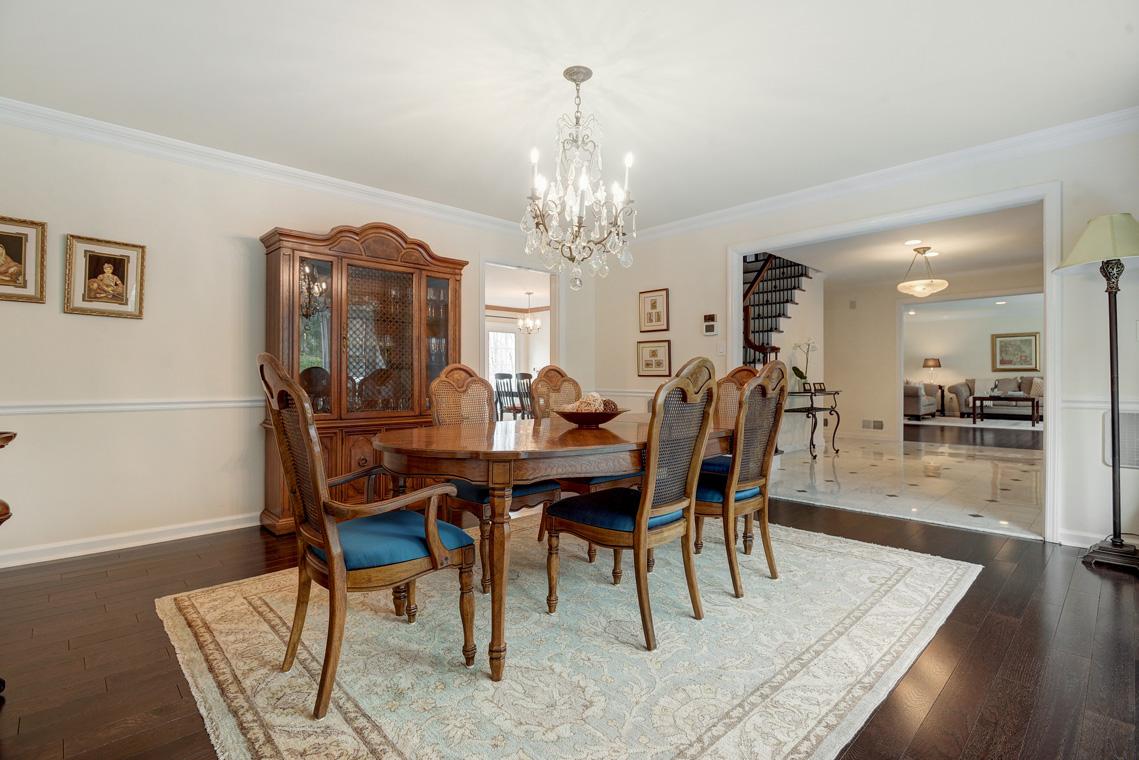 10 – 121 Lawrence Drive – Dining Room
