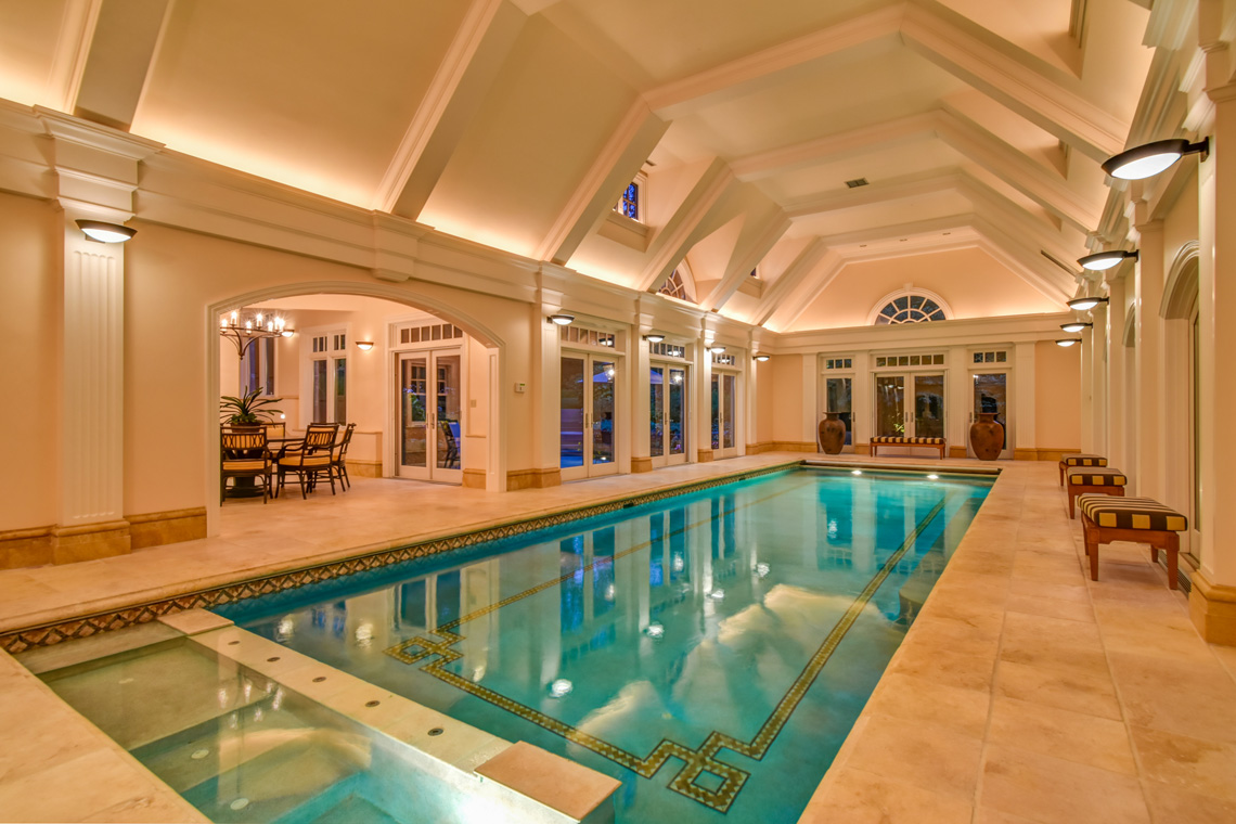 5 – 118 Forest Drive – Stunning Indoor Pool