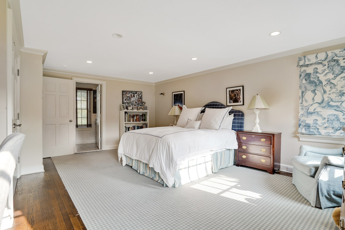 16 – 164 Highland Avenue – Bedroom