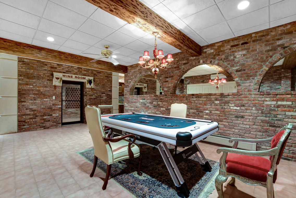 20 – 5 Pine Valley Way – Game Room